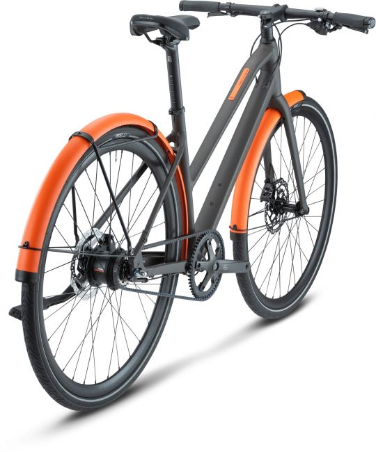 BMC 257 AL Three Step-Through - Gates - 2023