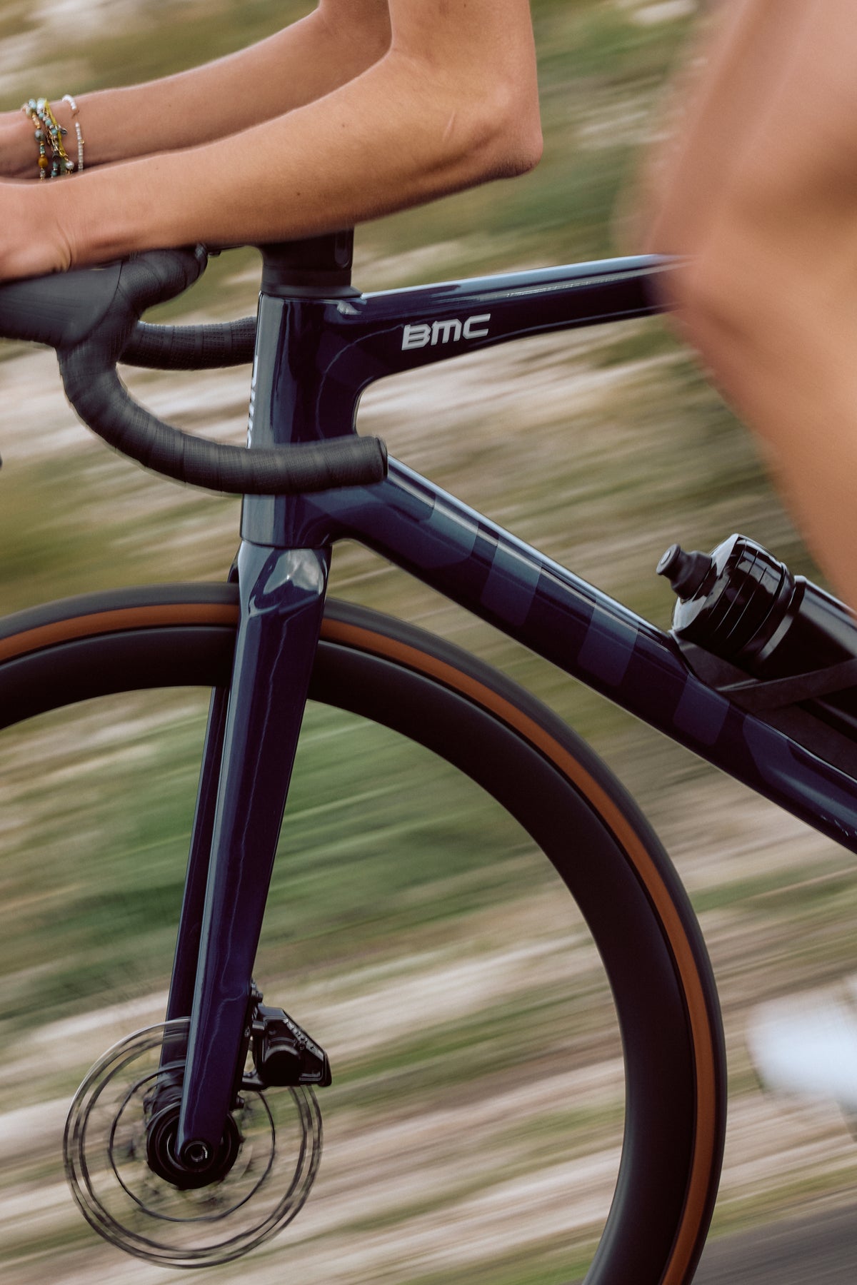 BMC Teammachine SLR 01 FOUR Black Carbon Gold Glitter