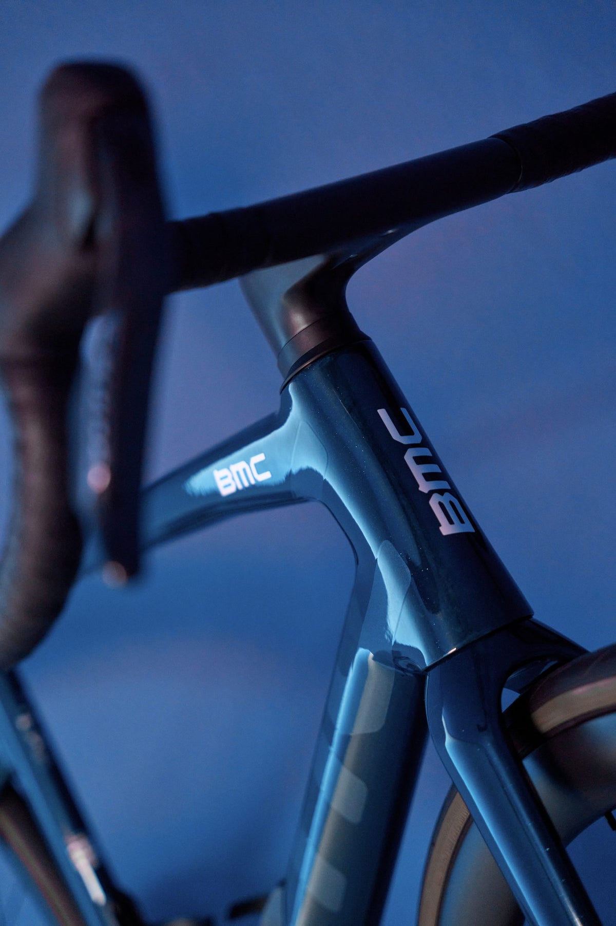 BMC Teammachine SLR 01 FOUR Black Carbon Gold Glitter